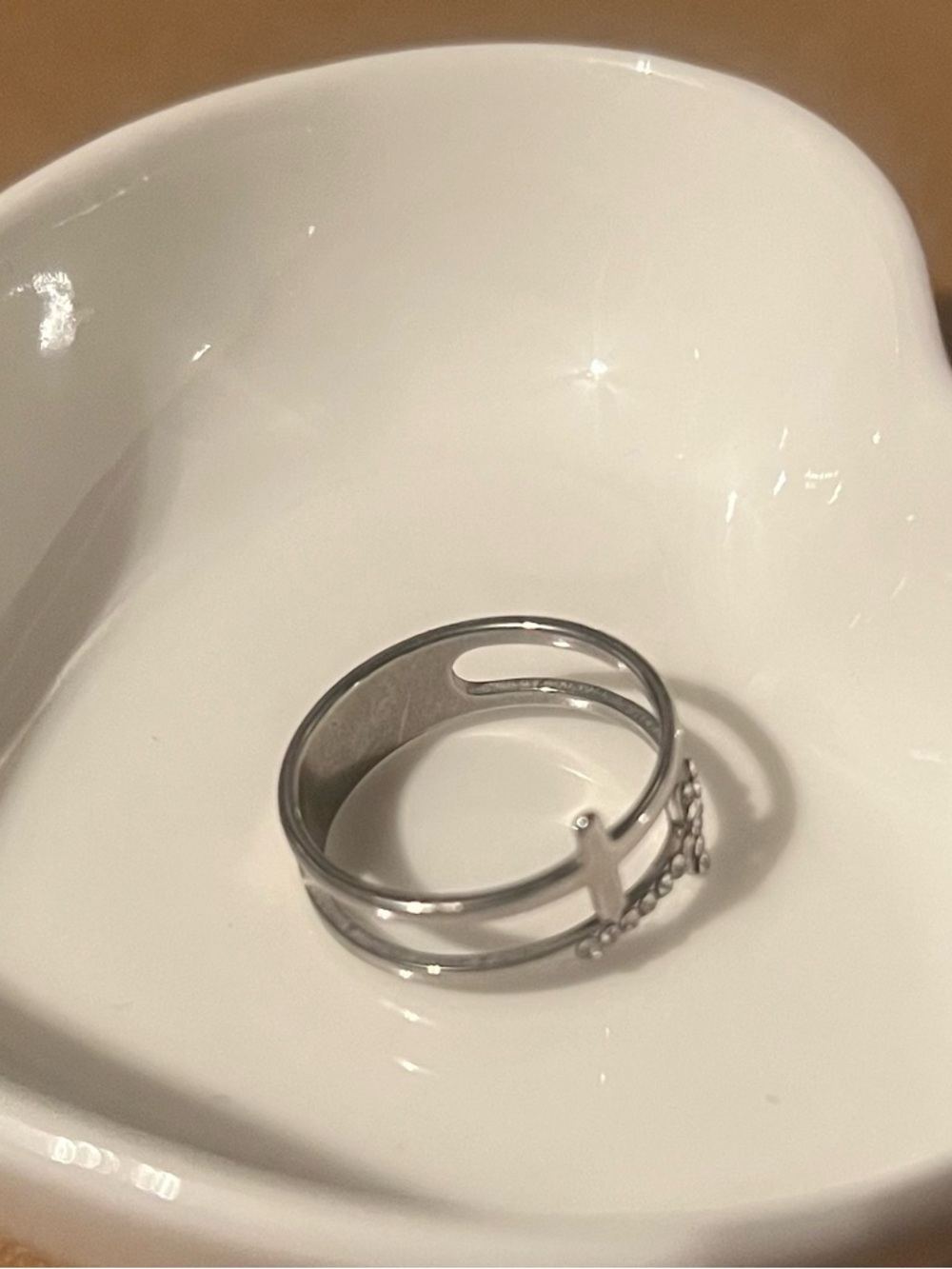 Double Band Cross Ring - white gold plated - Picture 3 of 8